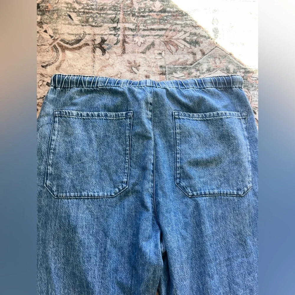 Rag & Bone Ultra Featherweight Mid Rise Logan Pant Shade Delmar- Size 32